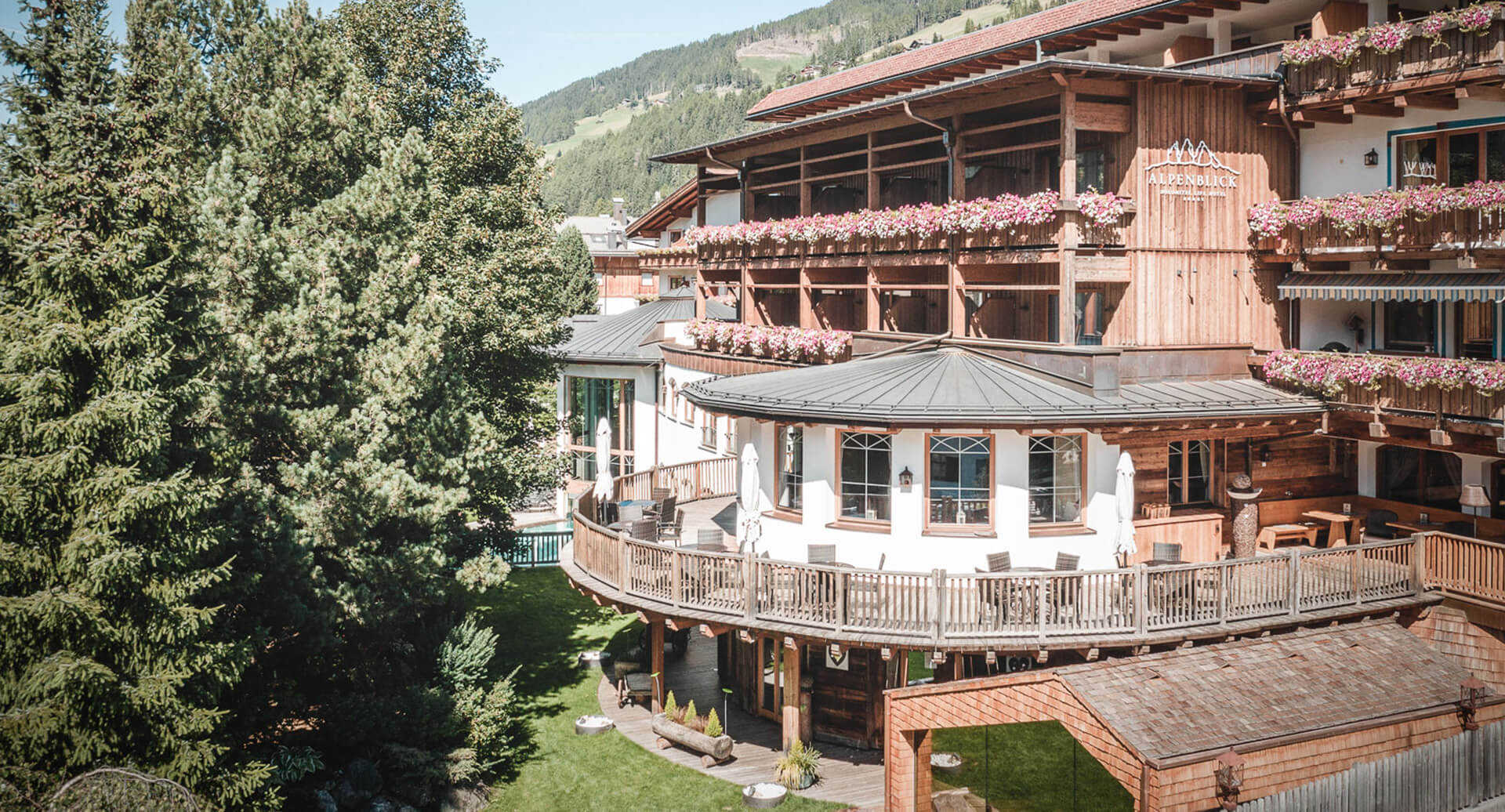 Hotel Alpenblick - Außenansicht